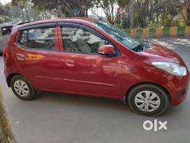 Hyundai i10 Sportz AT, 2012, Petrol