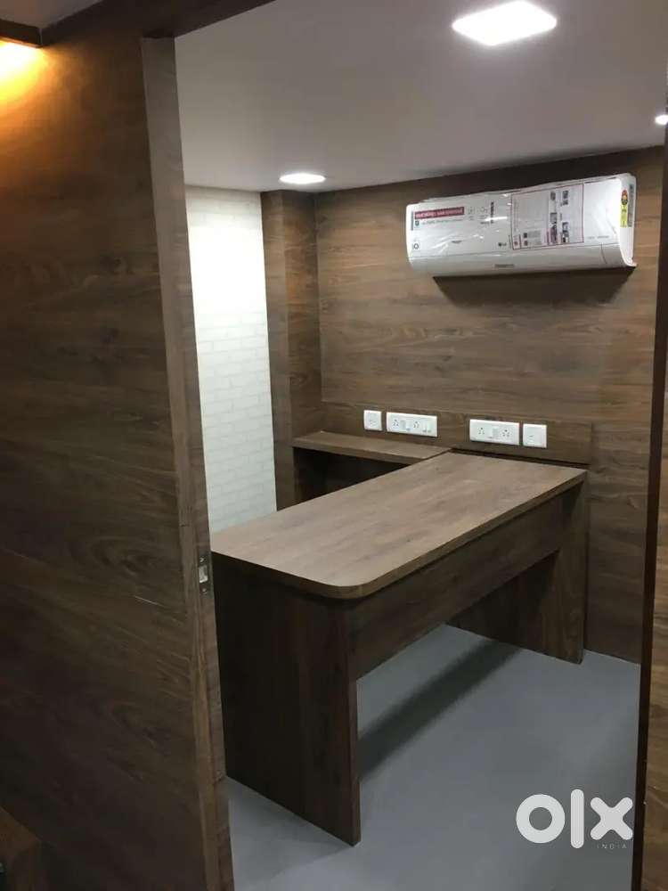 Exclusive furnished office on Rent kanchpada Malad West