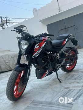 KTM Duke 125
