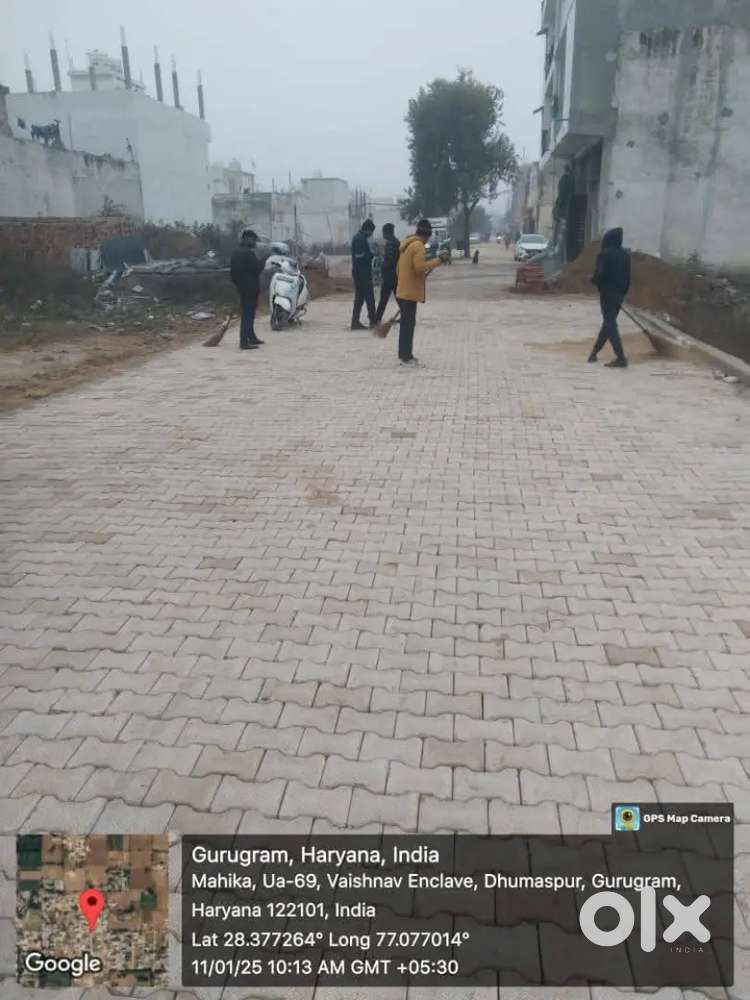 Badshapur mein residential plot sector 67 A Dhumspur