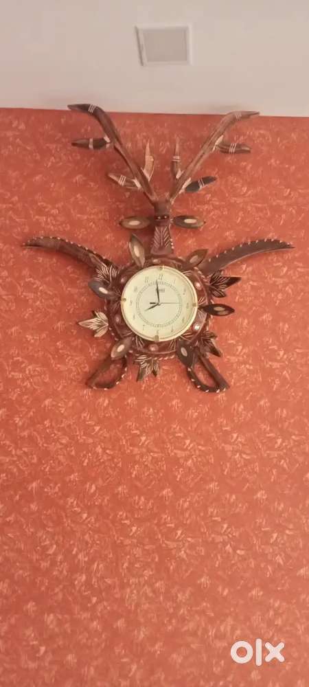 Wall clock