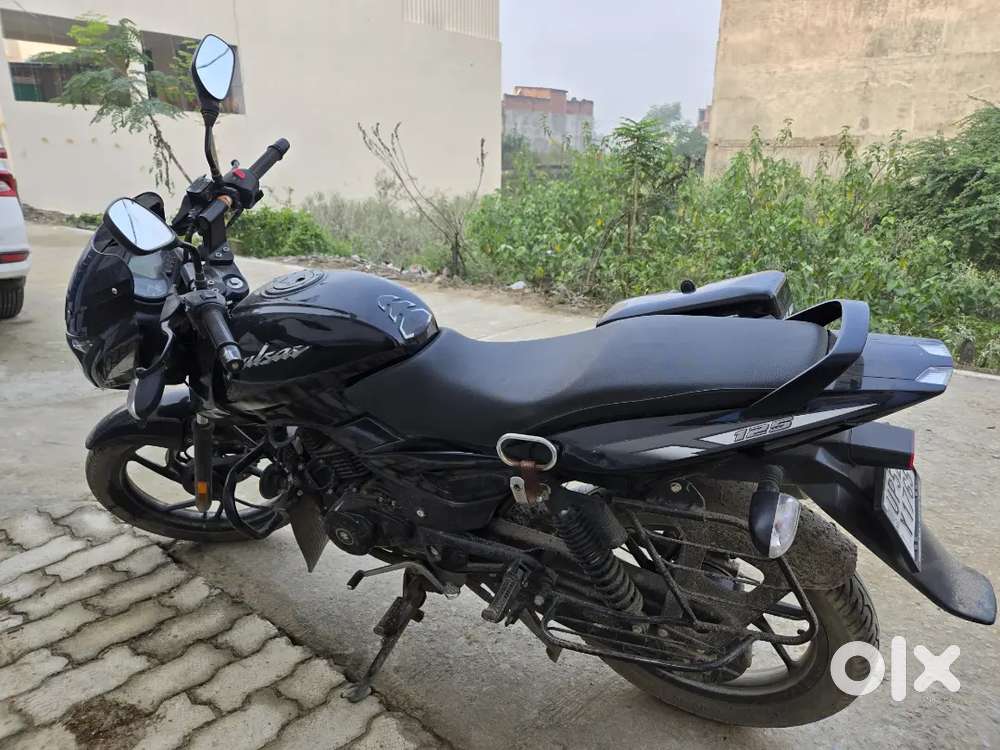 Pulsar 125cc, purchased this on Nov 2023
