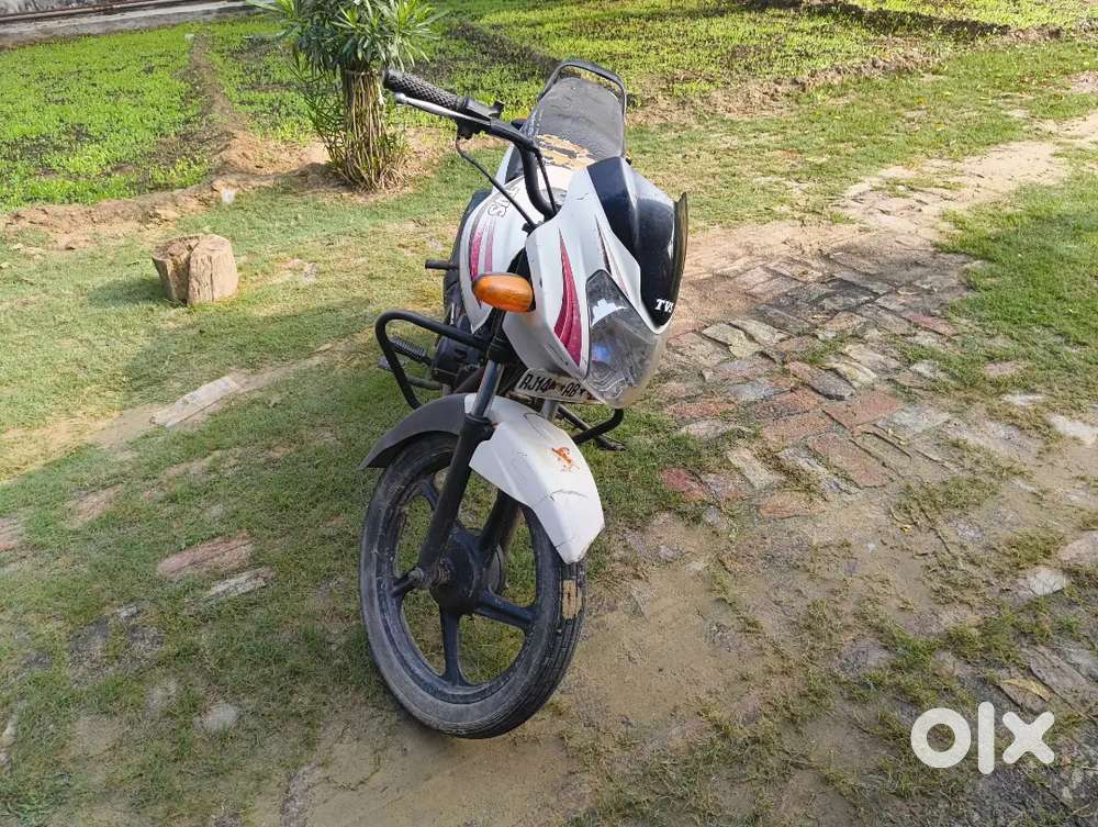 TVS sport bike 2011 modal