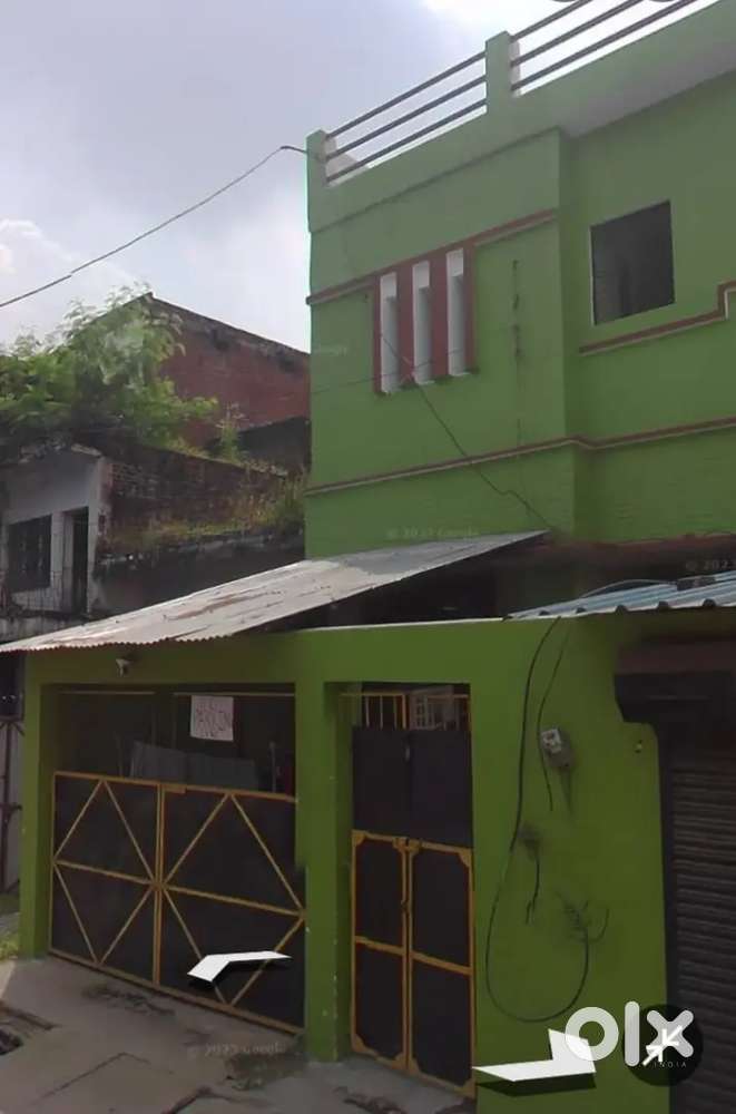 Commercial property two sided road,bnk restaurant hospital near home