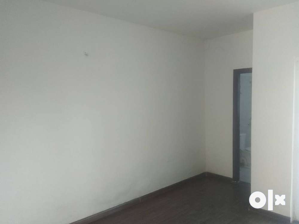 SECOND FLOOR AVAILABLE ON RENT AT SEC-75, FARIDABAD