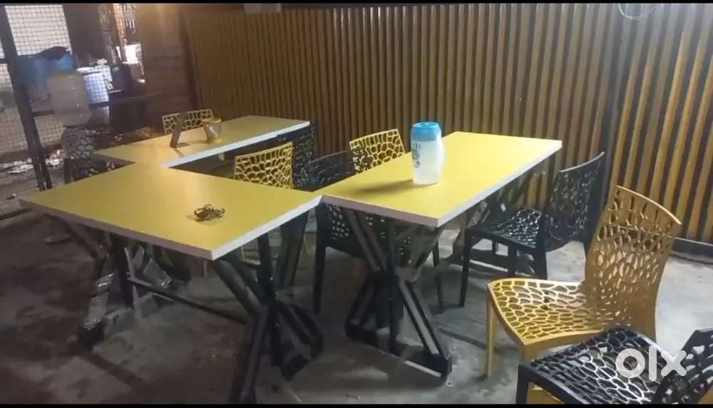 Dining table with 12 chairs and 3 table