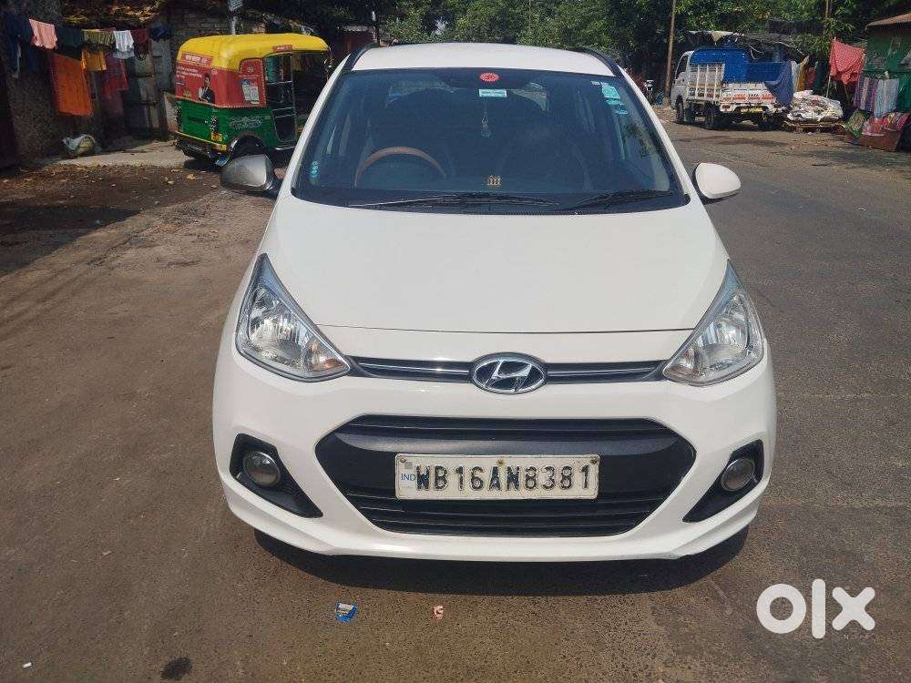 Hyundai Grand i10 2013-2016 Sportz, 2016, Petrol