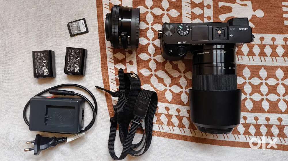 Sony Alpha A6100 Mirrorless Camera Kit