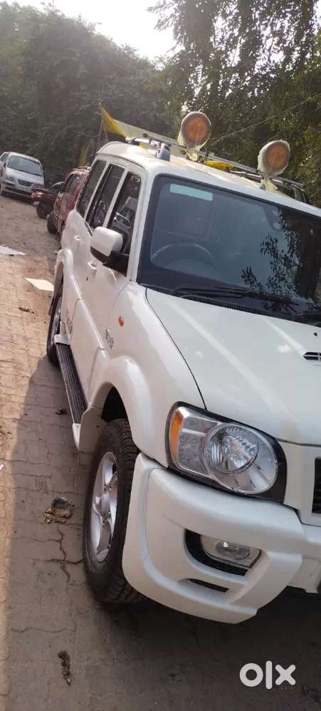 Mahindra scorpio 2010