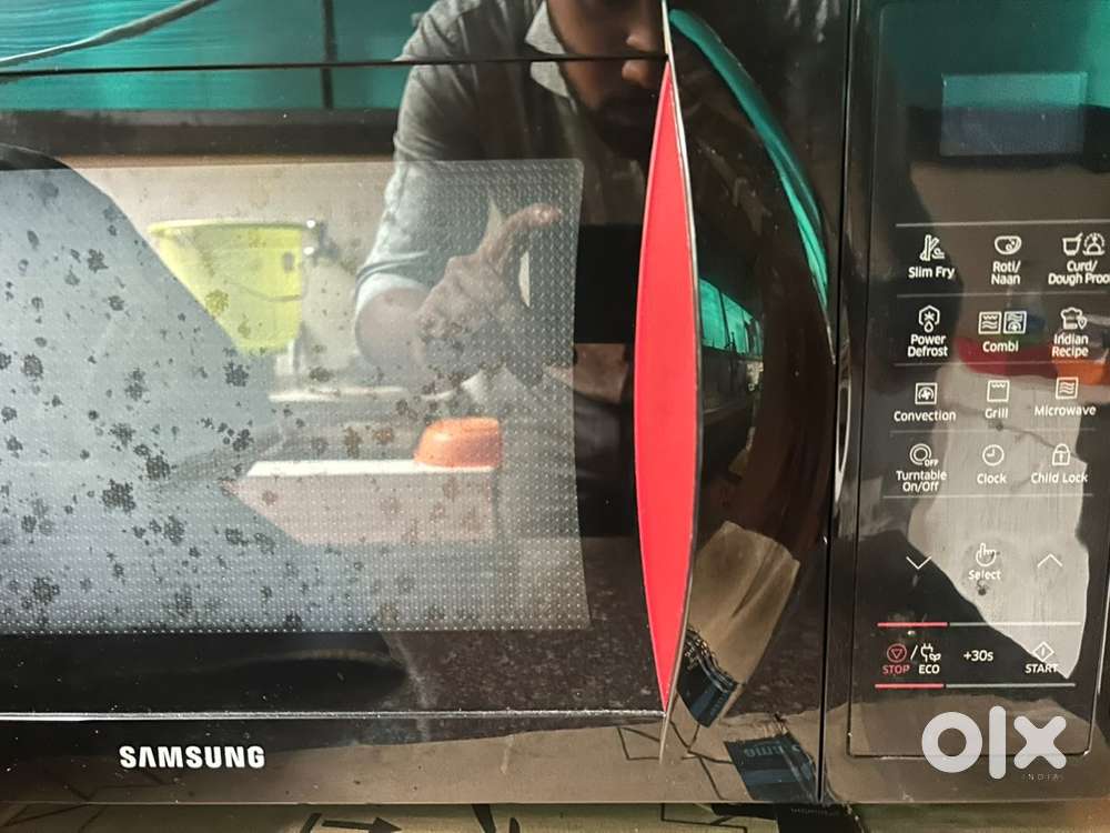 Samsung Oven - 5000/-