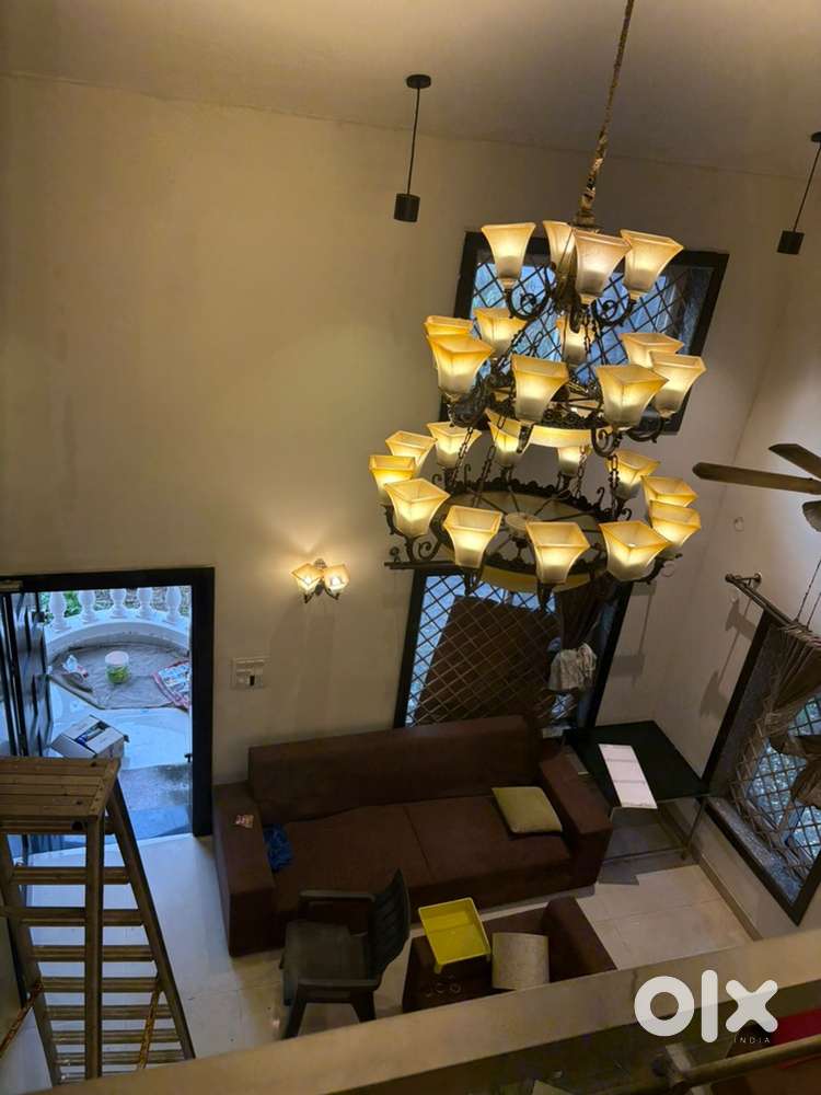 5 bhk bunglow on rent 4 bhk