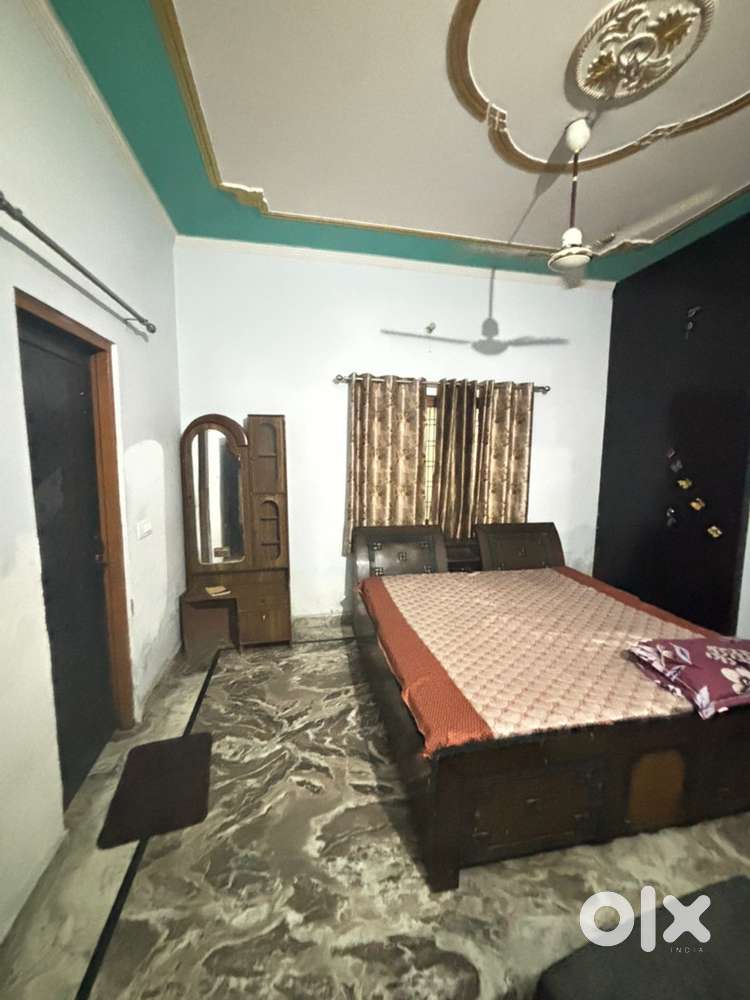 Fully furnished room for rent