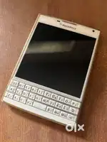 Blackberry Passport (Vintage King) in mint condition