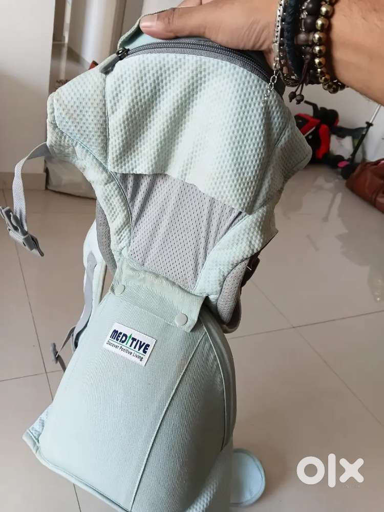 Meditive baby carrier with detachable hip seat.(Blue)