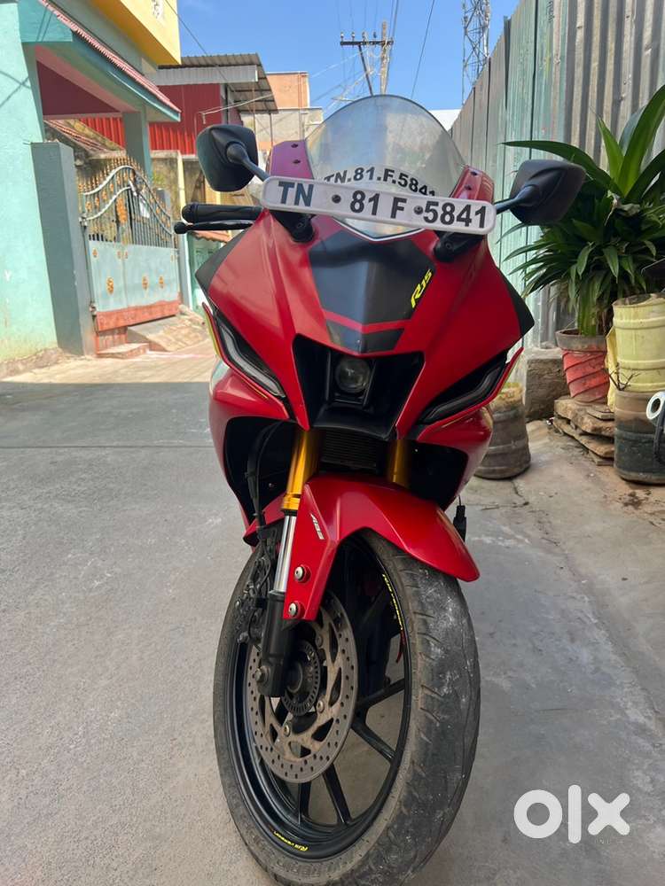 Yamaha R15 v4(red)-2021 model  well maintained