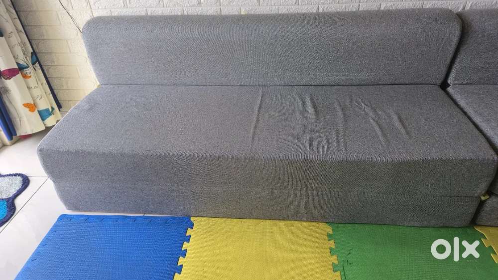 uberlyfe 3 Seater Sofa Cum Bed Silver
Colour for sale