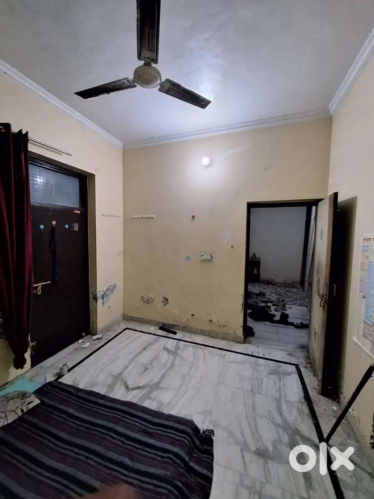One room set for Student