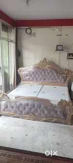 King size bed