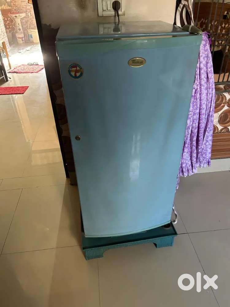 Whilrpool fridge in ok condition