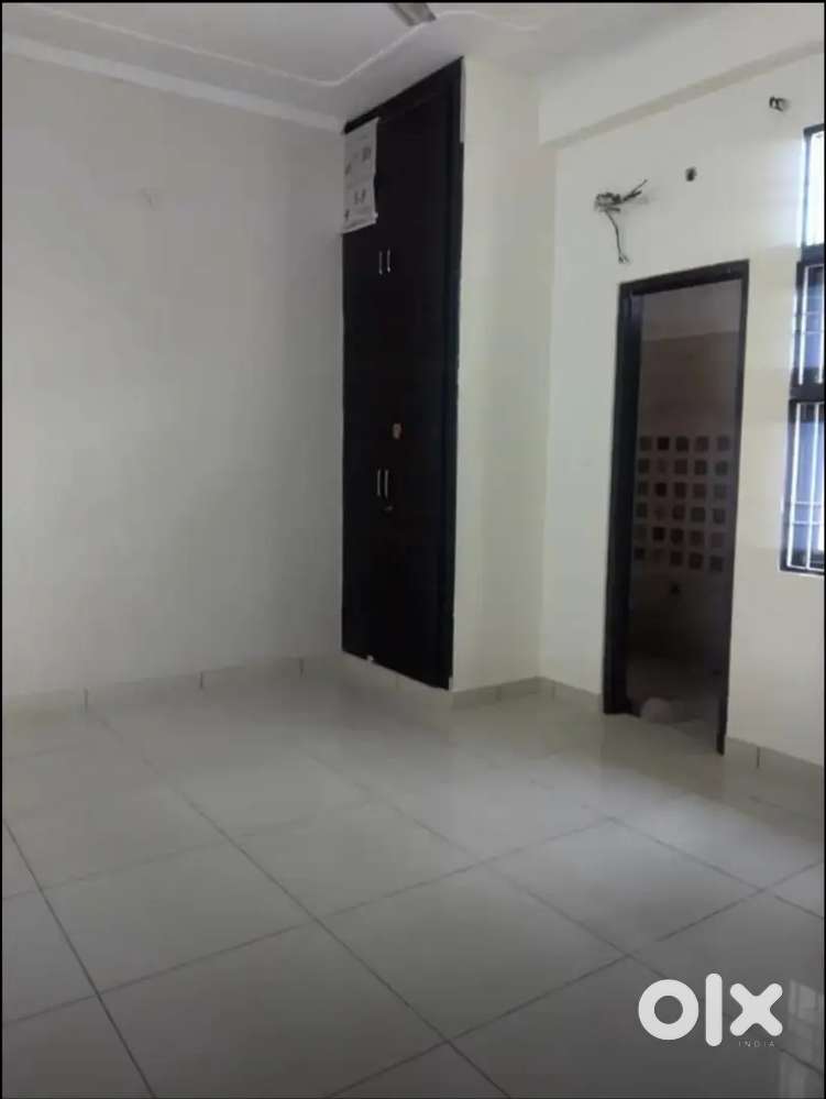 Independent 3 bhk Flat Maharana Pratap Marg Rangoli Road
