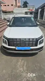 Hyundai Venue 1.2 SX petrol manual  well maintained, 1st owner, Noida