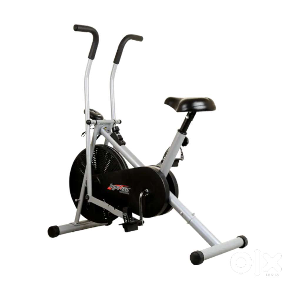Body gym fitness indoor cycle