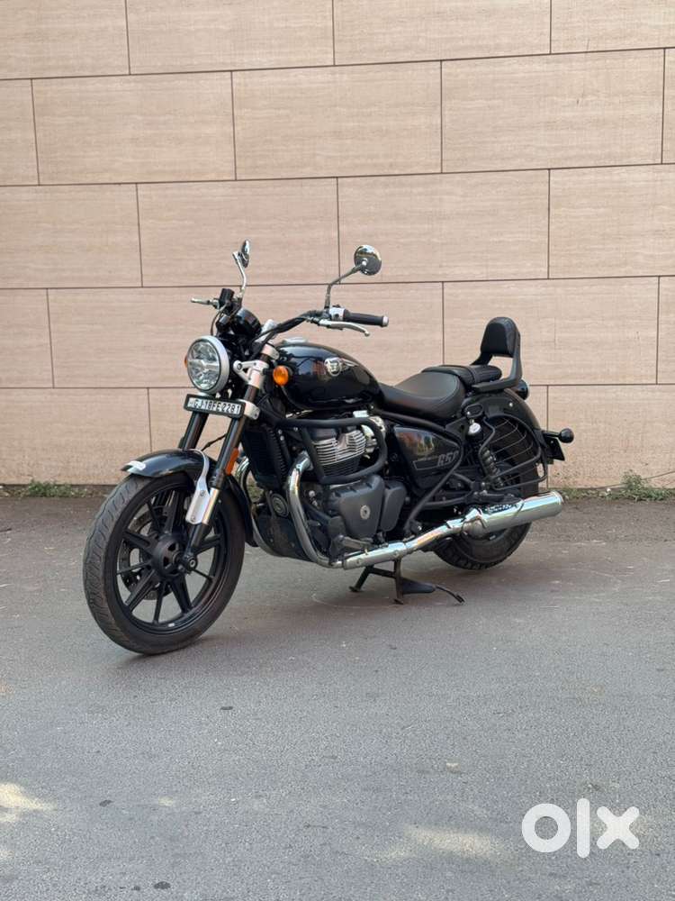 2024/10 ROYAL ENFIELD SUPER METEOR 650