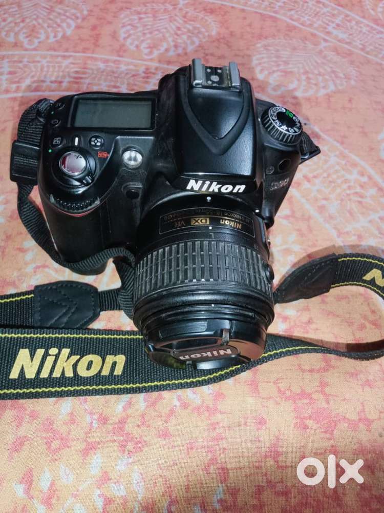 Nikon D90 DSLR Combo Kit
