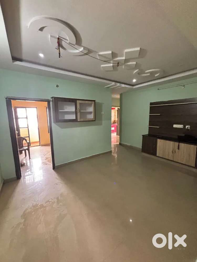 నియర్ టు డీ మార్ట్ ఏలూరు రోడ్ gannavaram ఎయిర్ పోర్టు