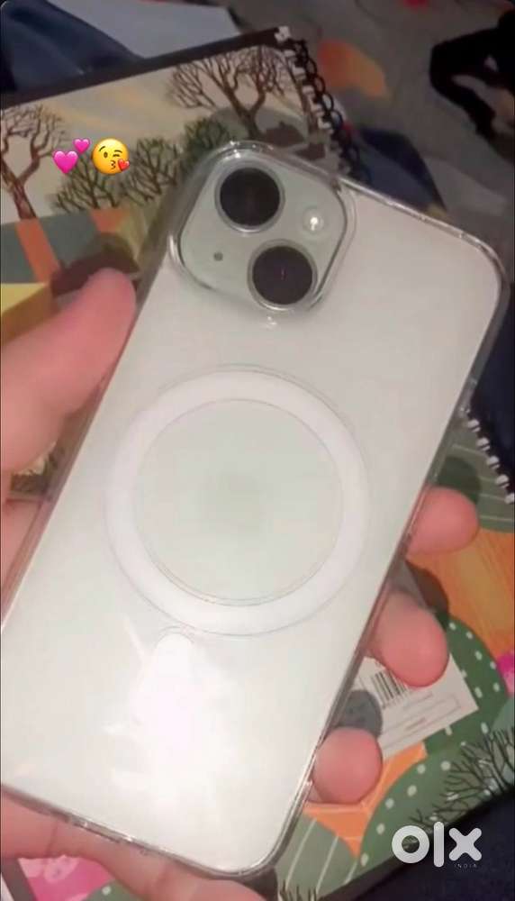 Phone 15 nave varga