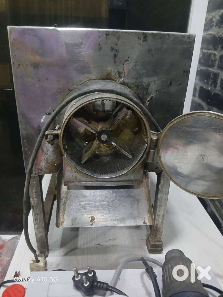 GRAVY MAKING MACHINE WITH HIGH QUALITY WORKING CONDITION HEAVY DUTY