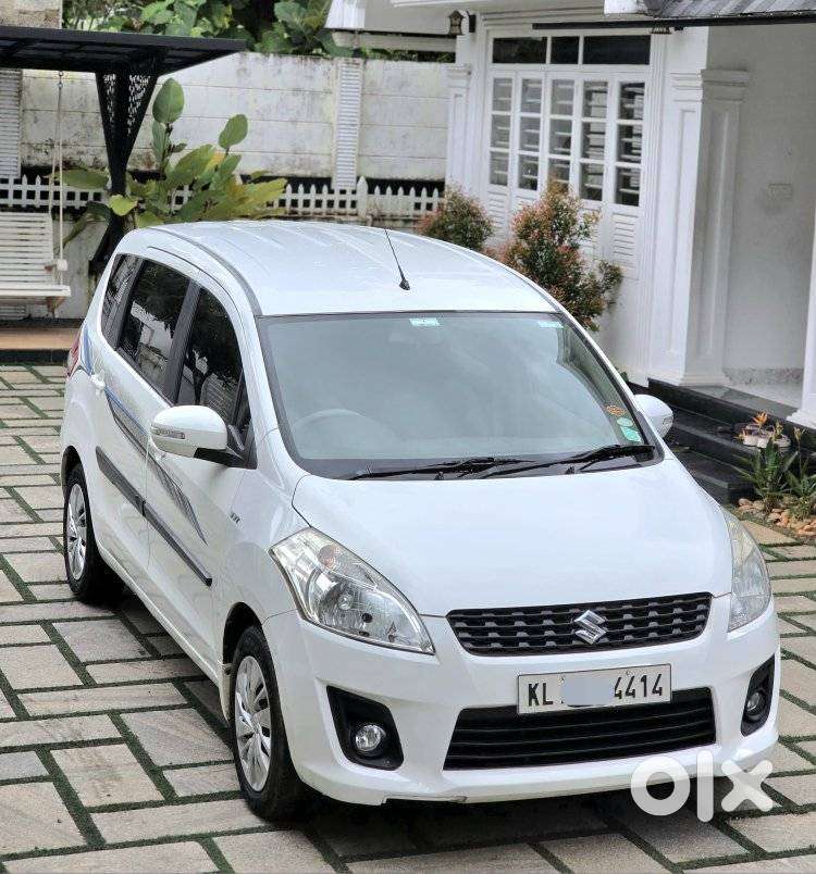Maruti Suzuki Ertiga VXI ABS BS IV, 2016, Petrol