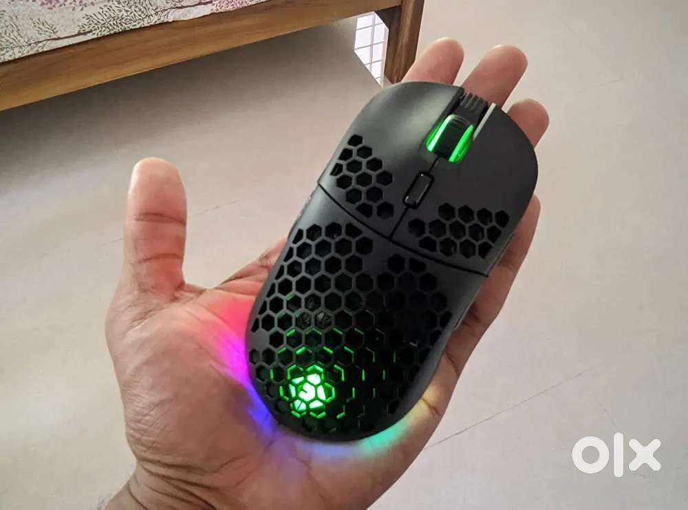 Wireless Gaming Mouse - (Unboxed) - Kilonova 3335IC