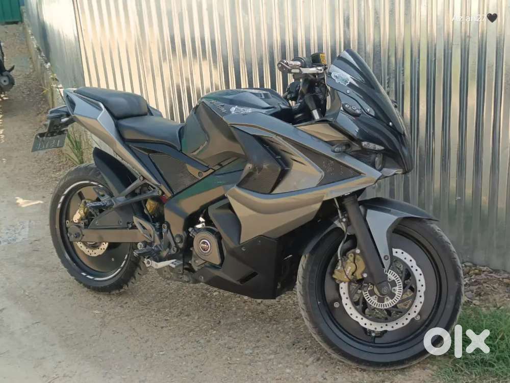 Bike in superb condition with complete documents