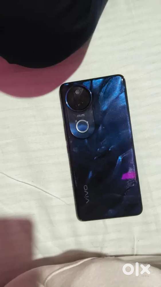 Vivo t4r just 4 days old