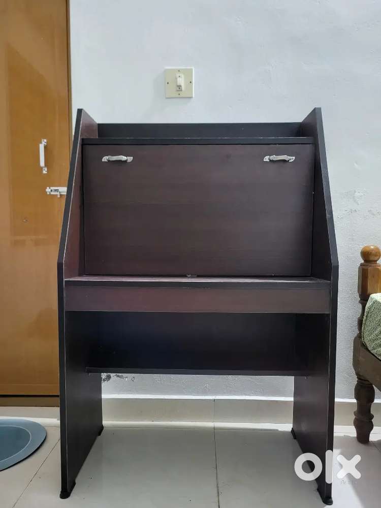 Computer cum study table