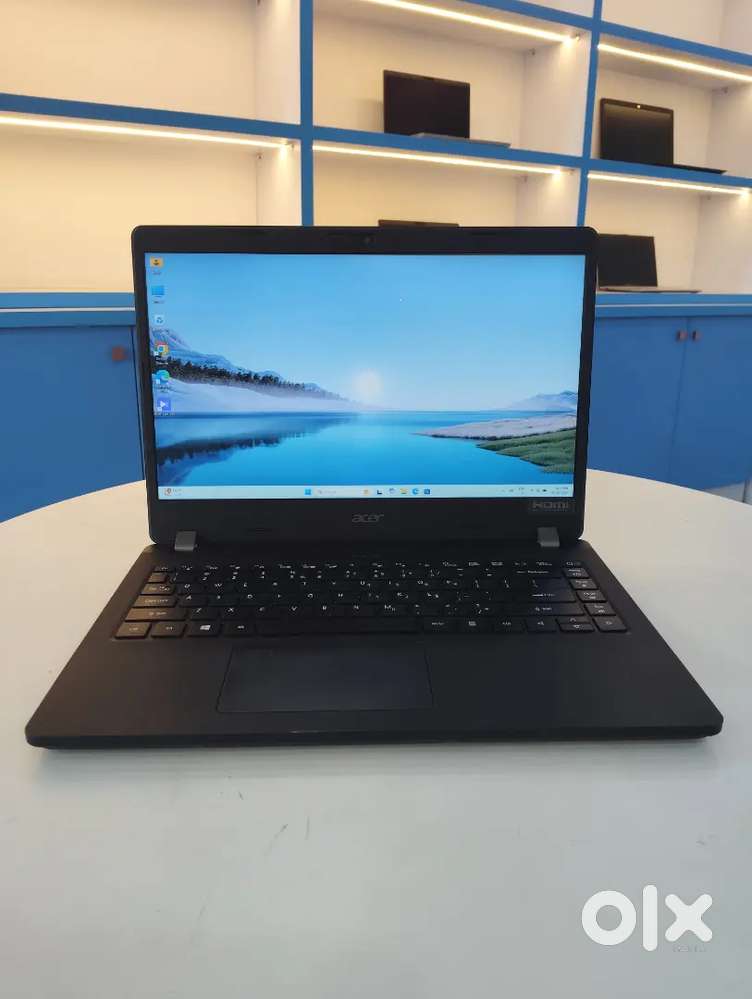 ACER TRAVEL MATE P214 with warranty