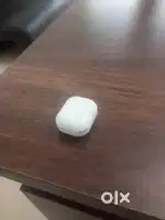Noise vs 102 earbuds