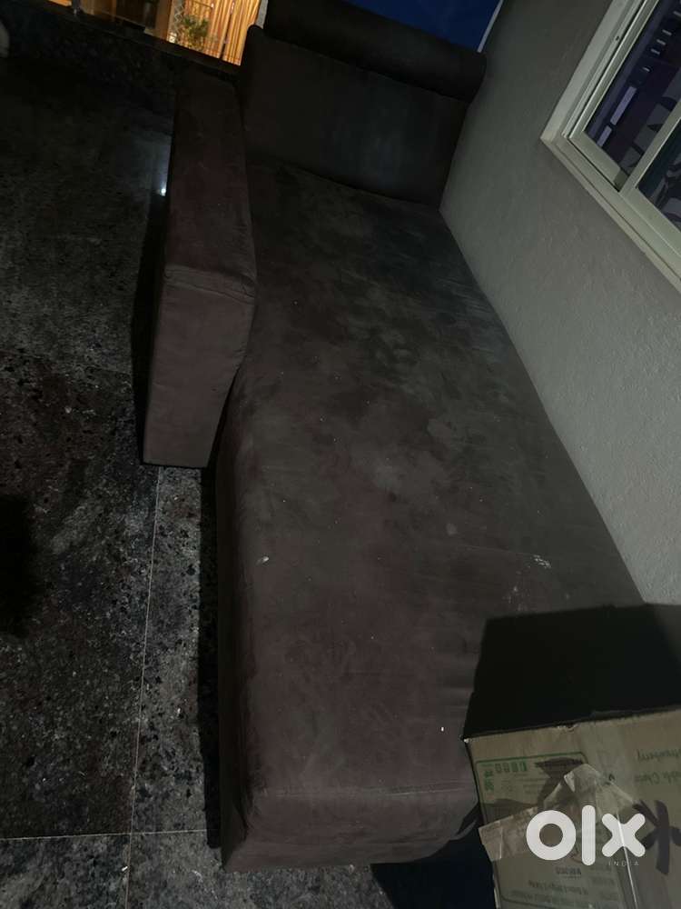 Sofa Selling