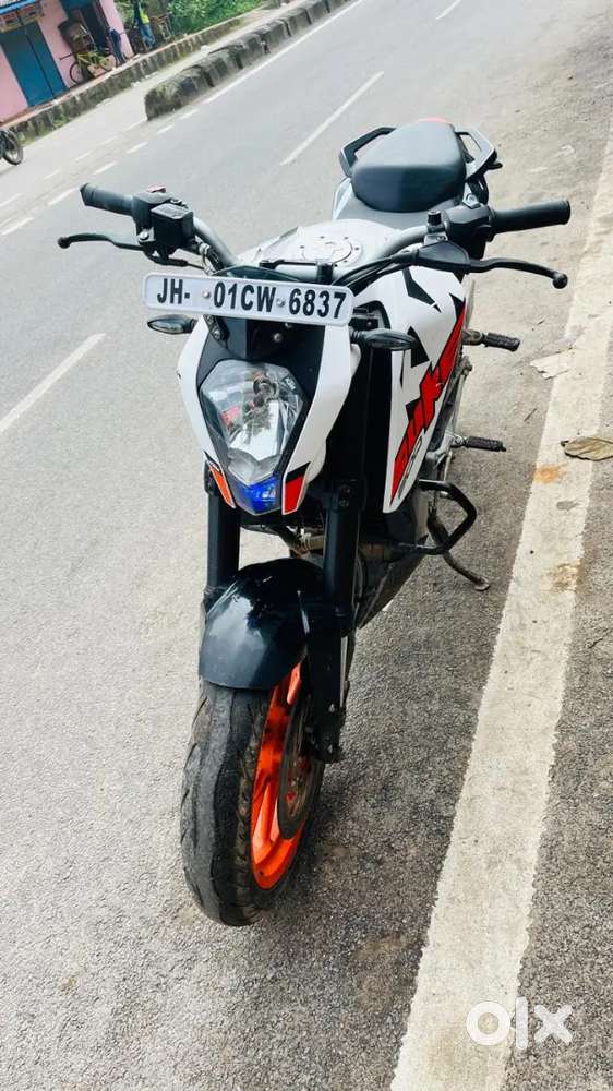 KTM DUKE 200 (2018)