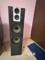 Jamo tower speaker