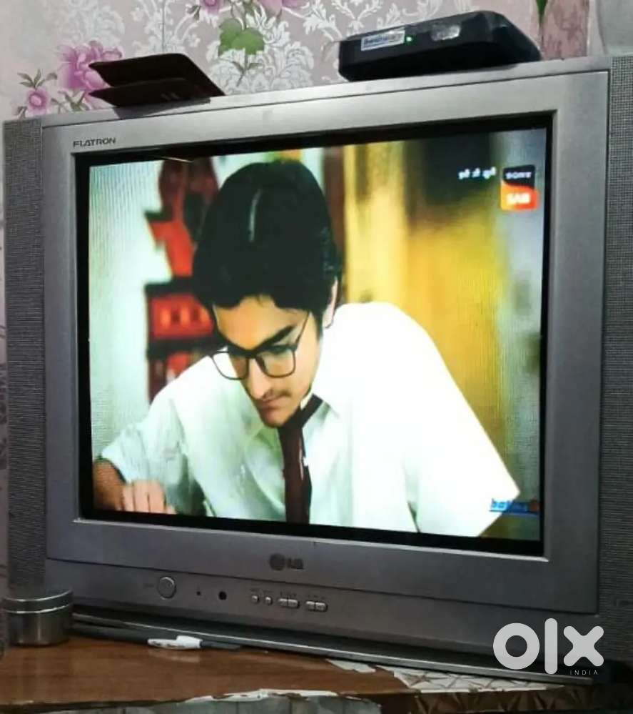LG CRT TV (Flatron)