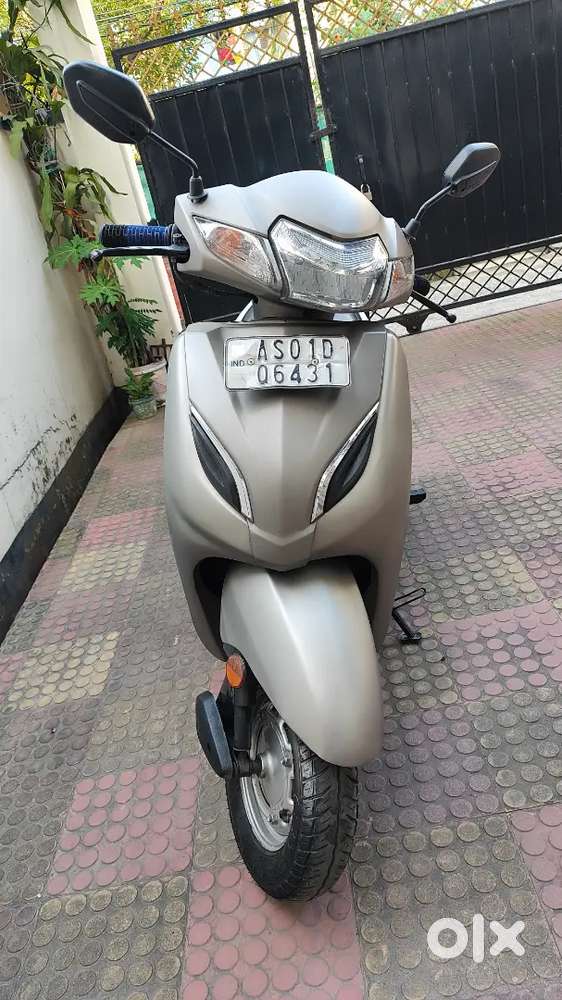 Activa 5G mint condition.