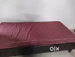 Single bed mattress