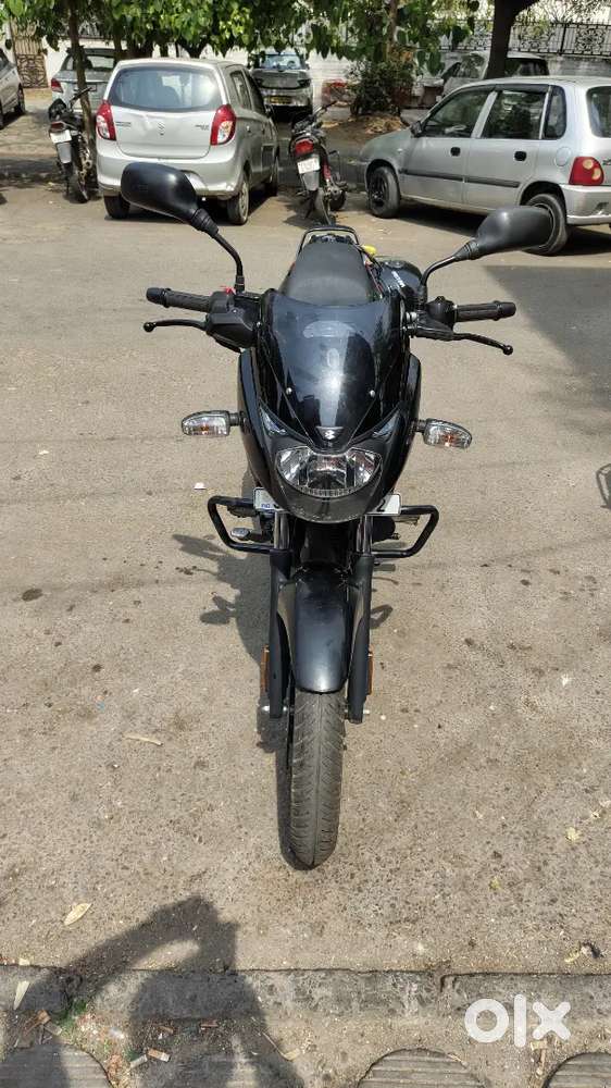 Bajaj pulsar 125 new model Excellent condition