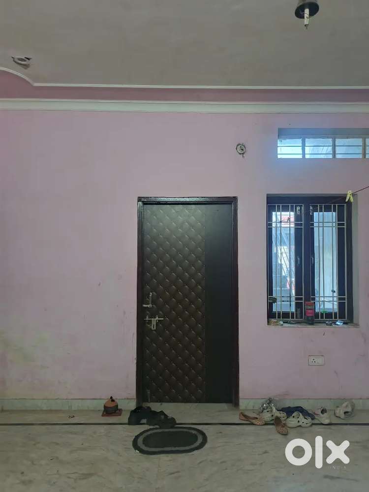 Preoccupied 2 bhk flat one room is available for all