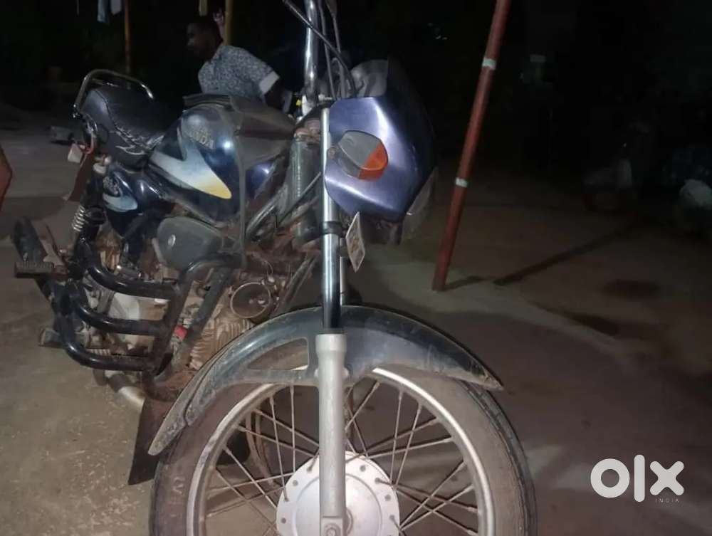 England bunding good condition