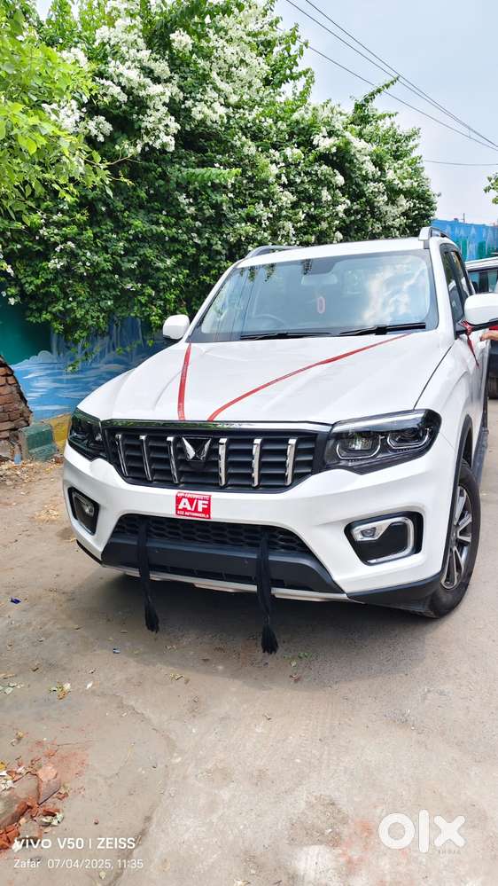 Mahindra Scorpio N Z8 Diesel MT 2WD 6 STR, 2025, Diesel