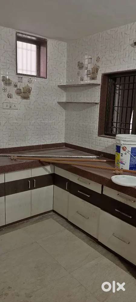 2 BHK lakhubha hol pase