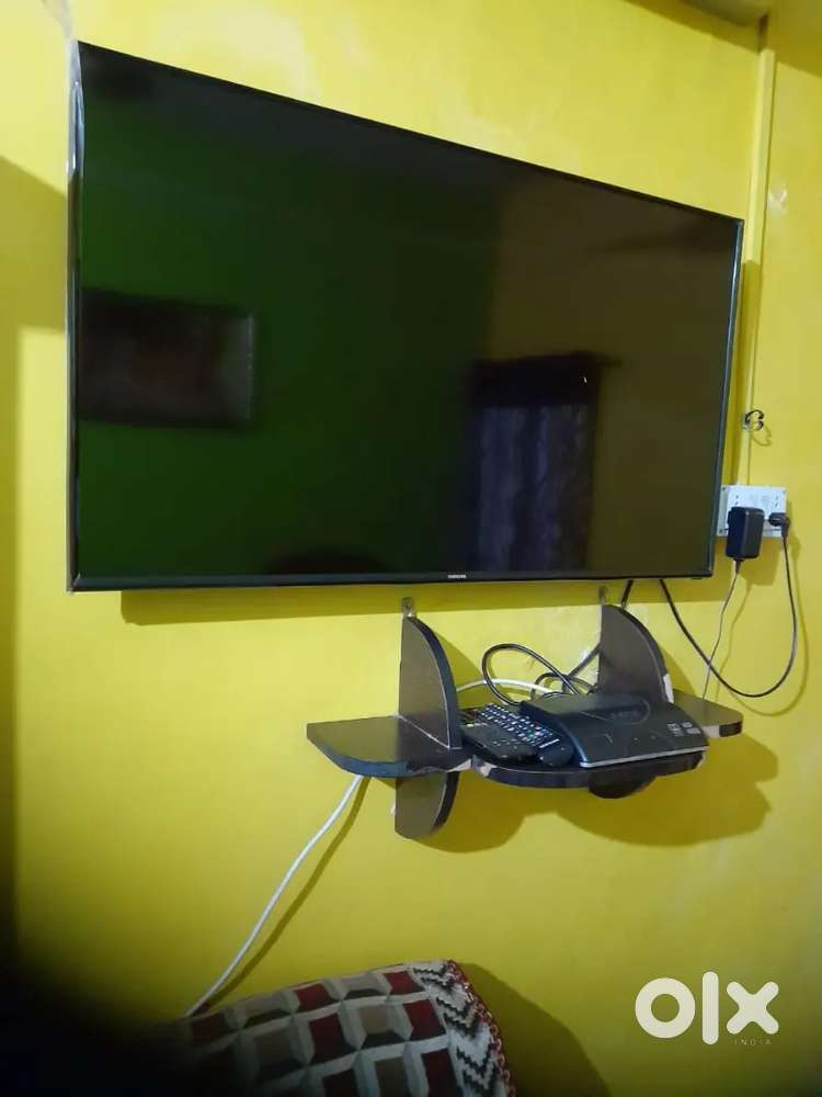 TV 28 inch, Samsung + DVD free